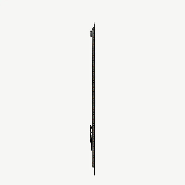Puutetundliku LED-valgustusega hõbedase viimistlusega Bridgeporti klaaspeegel 90 × 70 cm - 59176-331