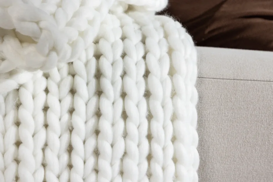 Valge kootud polüesterpleed Kate 170 × 130 cm, 61572-101 – 4