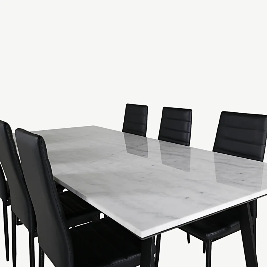 Söögikomplekt valge marmorlauaplaadiga Estelle lauaga ja mustade Slim kunstnahast toolidega, GR20394 – 4