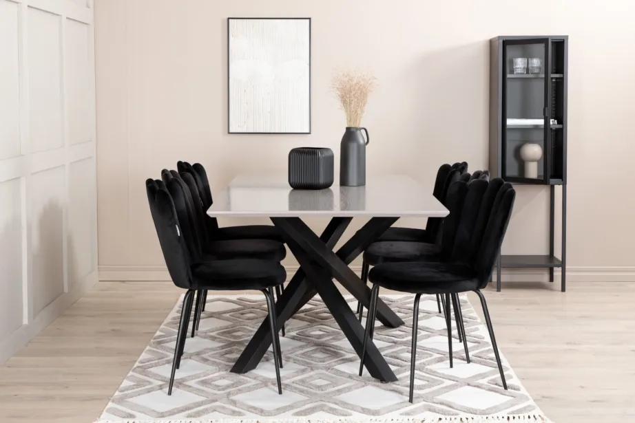 Piazza ristkülikukujuline söögilauakomplekt musta raamiga ja Limhamn velvetist toolid, GR22264 – 6