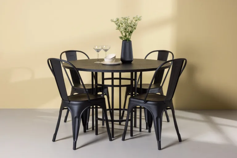 Ümmargune must söögilauakomplekt Copenhagen 115 cm ja Tempe terastoolid - GR23226