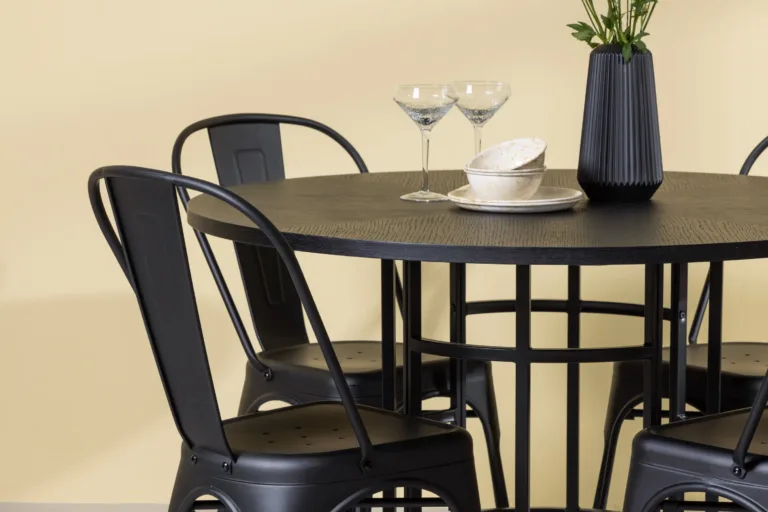 Ümmargune must söögilauakomplekt Copenhagen 115 cm ja Tempe terastoolid - GR23226