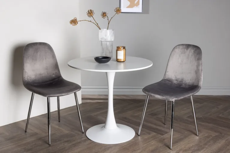 Ümmargune söögilauakomplekt Hamden helehallide velvettoolidega Eva - GR23913