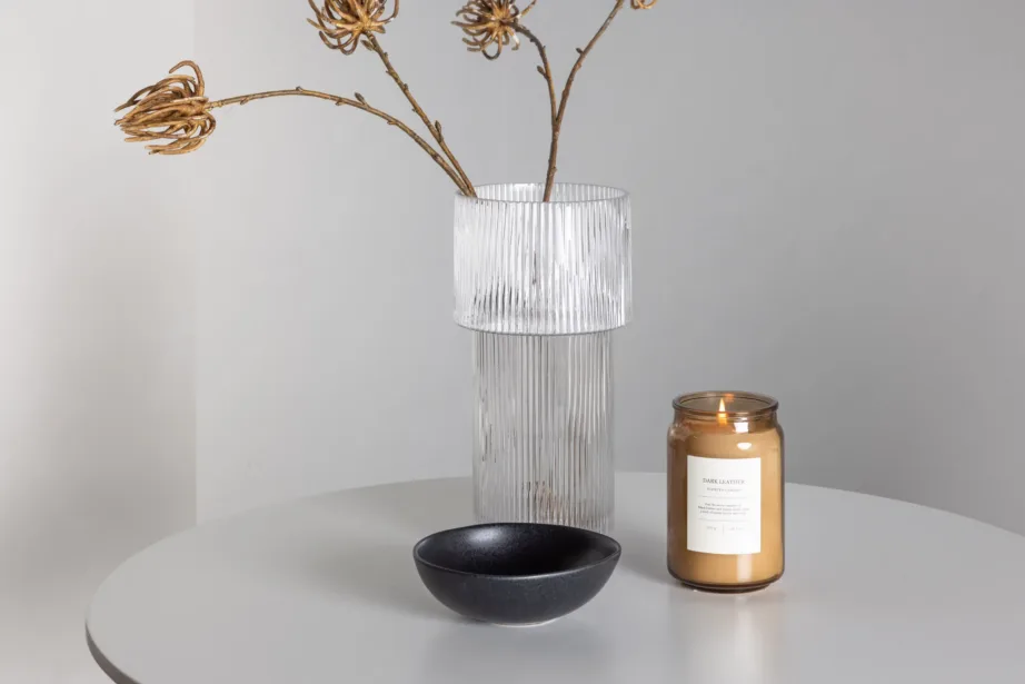 Ümmargune söögilauakomplekt Hamden helehallide velvettoolidega Eva, GR23913 – 10