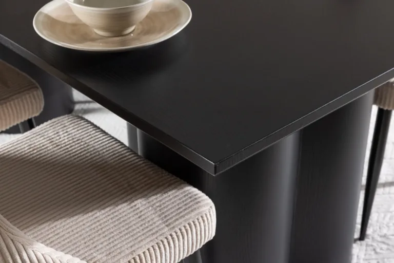 Must Olivia söögilauakomplekt beežide Leone toolidega (MDF, terasjalad) - GR24591