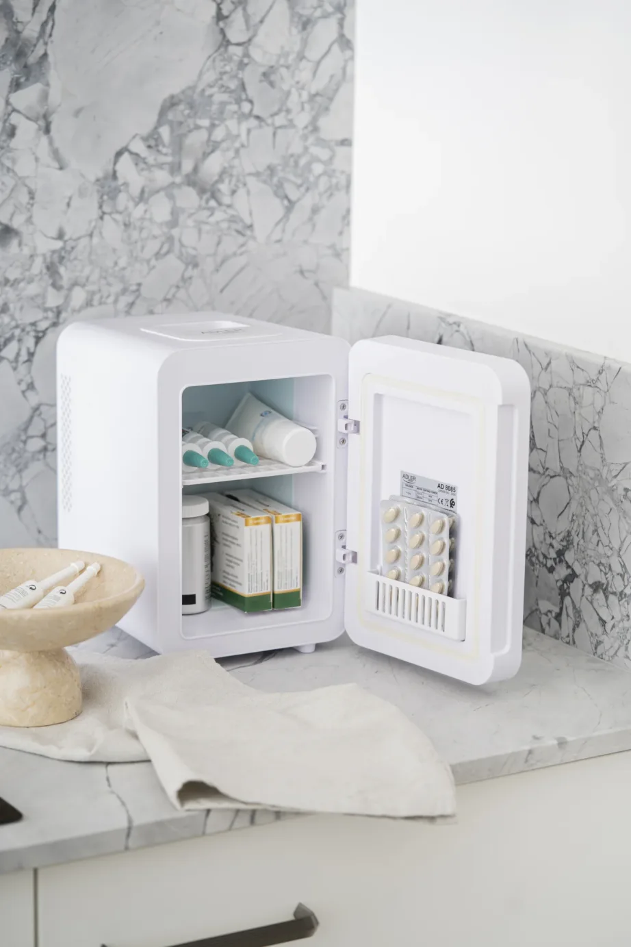 Adler AD 8085 valge peegliga minikülmik autosse ja koju 18,3 cm lai – 8