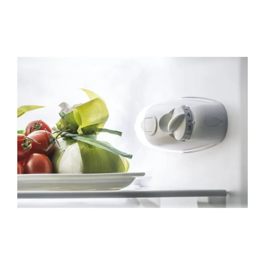 Candy CCG1L314EW 47 cm valge eraldiseisev kombikülmik Low Frostiga – 7