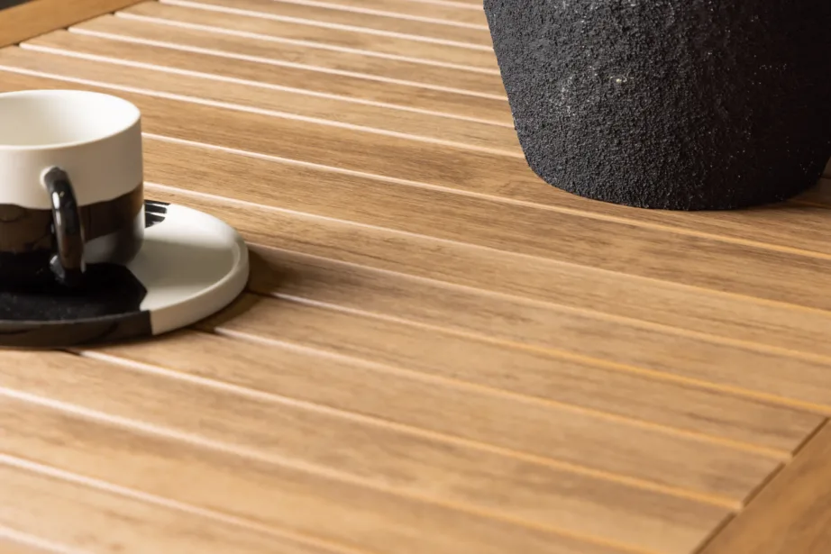 Laiendatav aiakohvilaud Diego (pruun puitplastkomposiit, must alumiinium, 70–130 cm), 6012-001 – 10