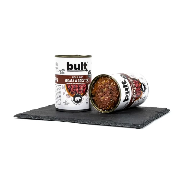 BULT ulukilihaga koerakonserv 800 g, avatud konserv ja sisu