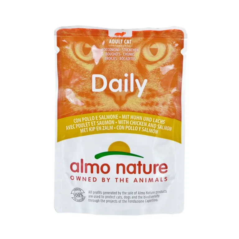 Almo Nature Daily kana ja lõhega kassitoidu pakend