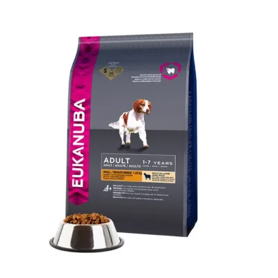 Eukanuba Adult Lamb kuivtoit ja täissöök valmis kausis
