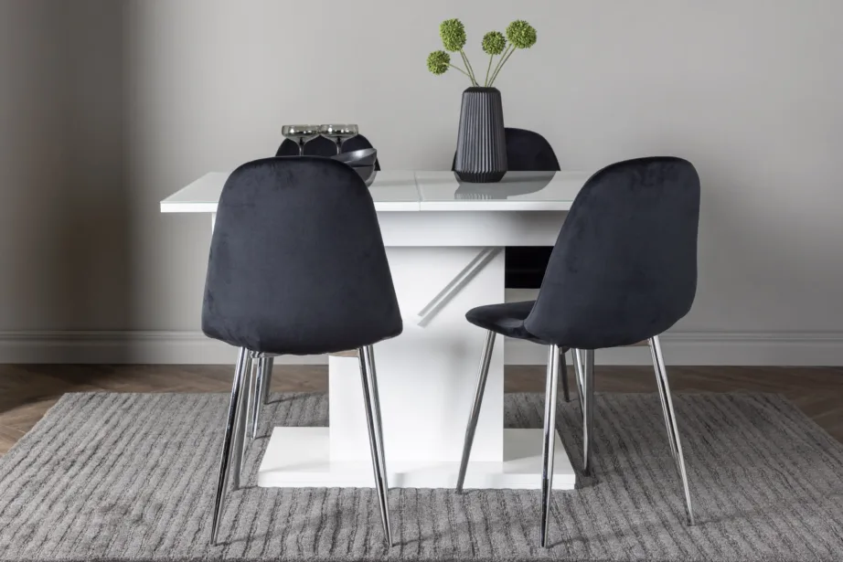 Pikendatav valge klaasiga söögilaud Pluto ja neli musta sametiga Polar tooli, GR23603 – 5