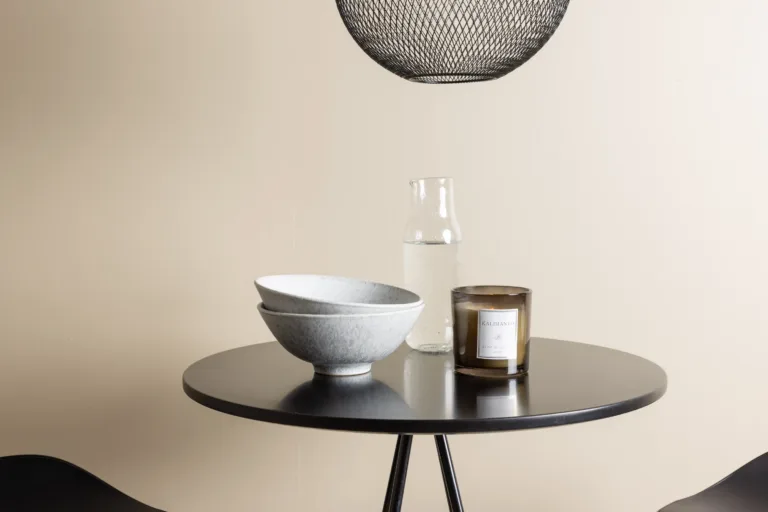 Must ümmargune baarilaua komplekt Adesto baaritooliga, MDF ja teras, Venture Home (⌀60 cm) - GR23692
