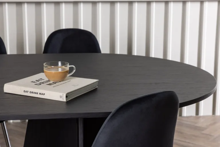 Ovaalne must söögilauakomplekt Bootcut Polar velvettoolidega (6 tk), MDF-vineer - GR23780