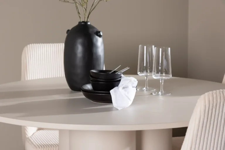 Ümmargune söögilauakomplekt Olivia (MDF, beež, ø110 cm) ja 4 Leone tooli (beež polüesterkord) - GR24441