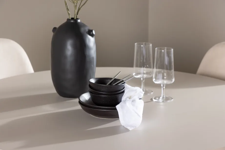 Ümmargune söögilauakomplekt Olivia lauaga ja beežide samettoolidega Polar (4 tk), MDF, GR24444 – 10