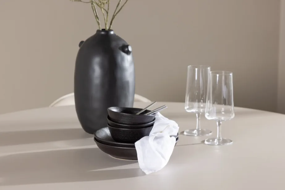 Olivia ümmargune söögilauakomplekt, beež MDF-laud ja sametist toolid, GR24447 – 10