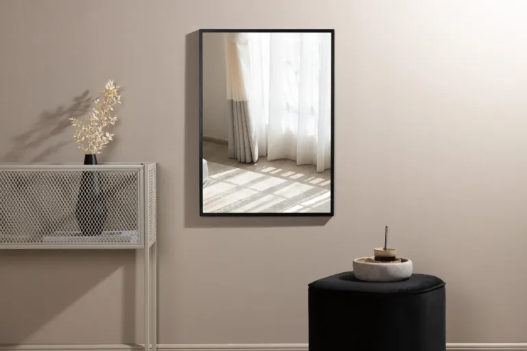 Beež kardinamotiiviga fotoposter, 50 × 70 cm - 60034-003