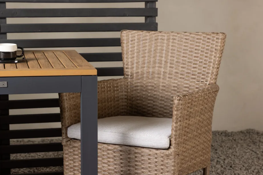 Ristkülikukujuline laiendatav aiamööblikomplekt Diego (puitplastkomposiidist, musta alumiiniumiga, 2 kunstrotangist tugitooliga), GR23405 – 9