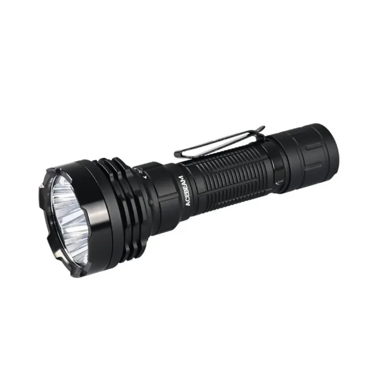 AceBeam P18 5000 lm 629 m must IP68 LED taskulamp 21700 Li-Ion akuga