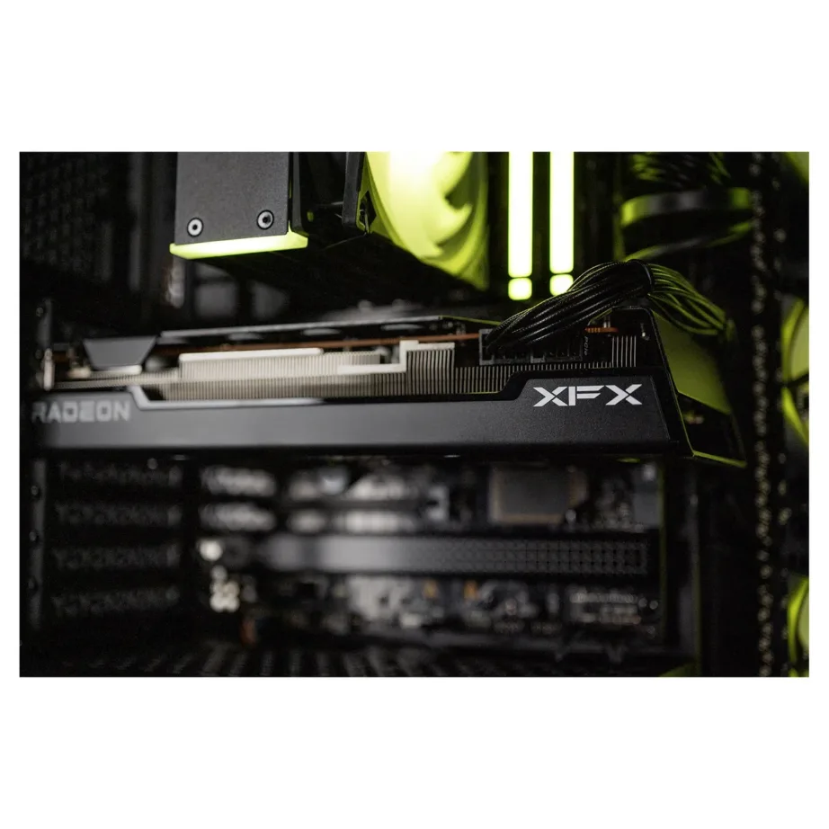 Actina KOMACNGIP0212 AMD Ryzen 5 7500F/32GB DDR5/1TB SSD/AMD Radeon RX 7700 XT/12GB/GDDR6/ilma Windowsita must 32GB mänguarvuti (Midi Tower, Wi-Fi 6, 750W 80+ Gold, ATX, vaateaken) – 4