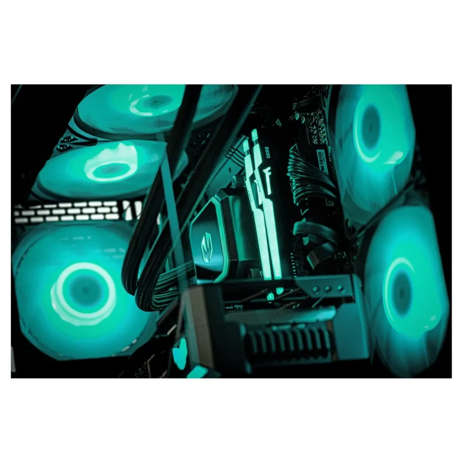 Actina KOMACNGIP0285 32GB/1TB SSD/RTX 5070/AMD Ryzen 7 9800X3D must 32 GB DDR5 mänguarvuti (Wi-Fi 6, vesijahutus, 80 PLUS Gold, Midi Tower) – 3