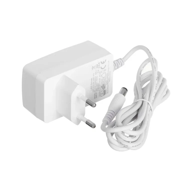 Activejet AJE-COB 3m 1850 lm külmvalge LED valgusriba IP20, 19 W, siseruumidesse