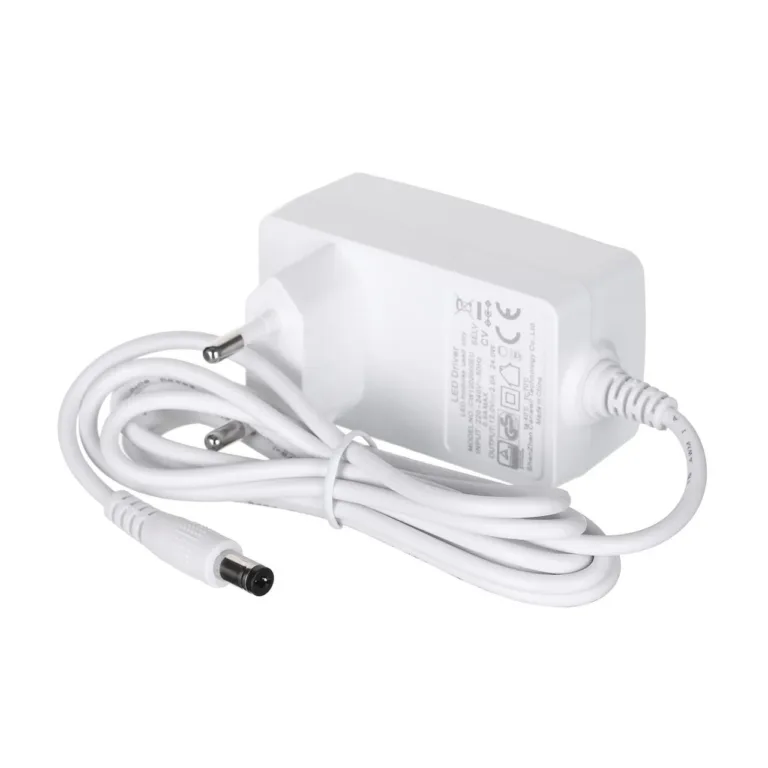 Activejet AJE-COB CCT 3 m 20W IP20 kaugjuhitav LED-valgusriba siseruumidesse