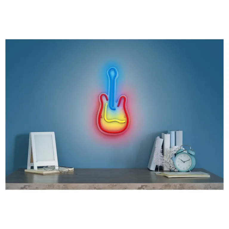 Activejet AJE-NEON GUITAR 24x17,6 cm mitmevärviline kitarrikujuline LED-neoonlamp, USB-toite, siseruumidesse