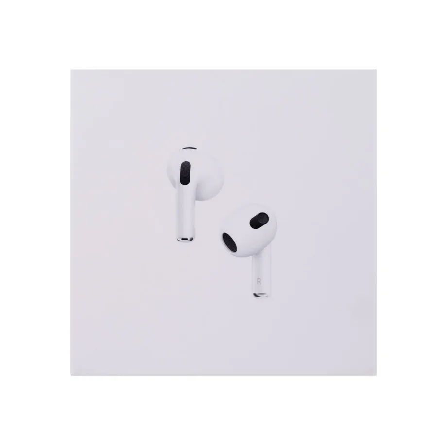 Apple AirPods 3. põlvkond MPNY3TY/A valged IPX4 juhtmevabad in-ear kõrvaklapid Lightning-laadimiskarbiga, H1 kiip, kuni 6 tundi kasutusaega, sobib Apple seadmetele – 3
