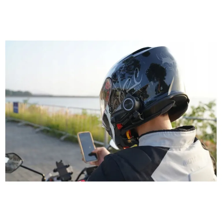 FreedConn R3 must IP65 2K kaameraga 6 kasutajaga mootorratta intercom, Bluetooth 5.0, 1000 m ulatus, 33 h kõneaeg