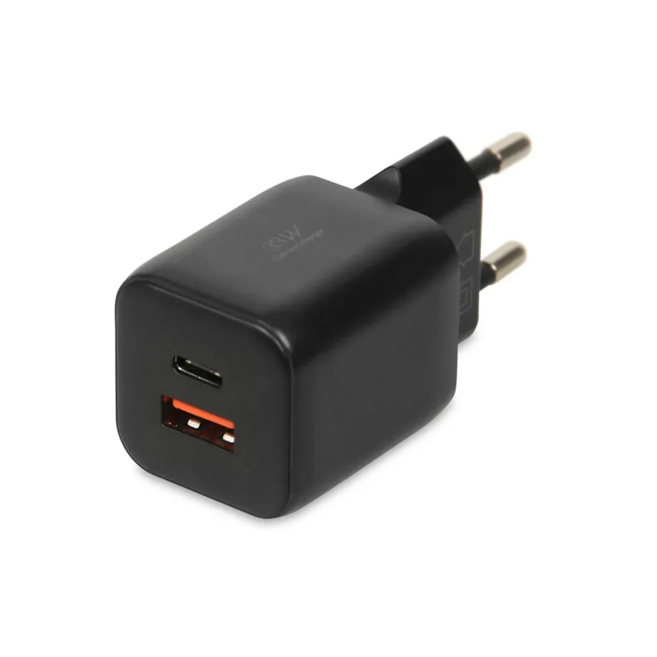 iBOX ILUC42B C-42 must 33W GaN USB-C/USB-A kiire seinalaadija, 3A, ülepinge- ja lühisekaitsega, universaalne, 85x30x30 mm, USB-C kaabliga – 3