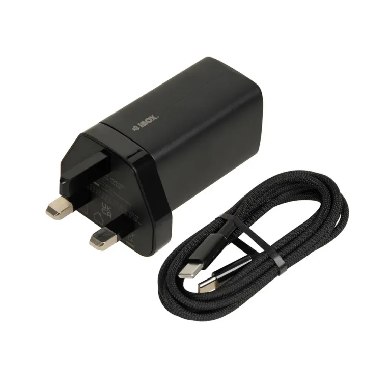 iBOX ILUC65BUK C-65 Black GaN 65W universaalne USB laadija UK pistikuga, 3 pesa, USB-C kaabel kaasas