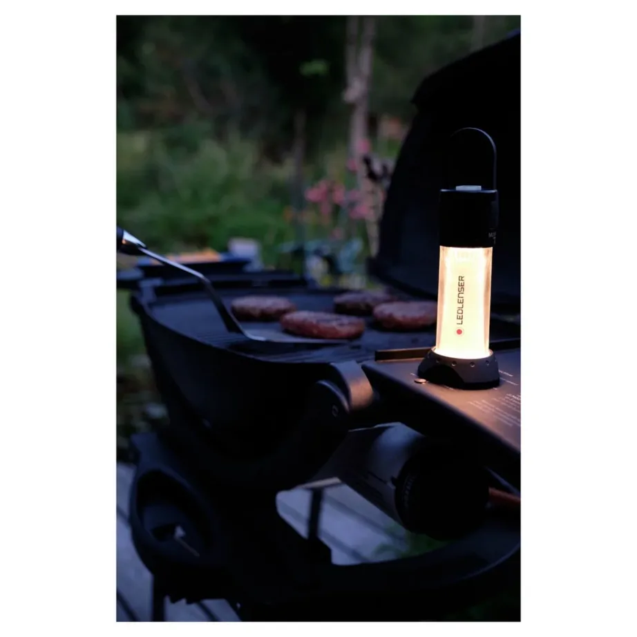 Ledlenser ML6 750 lm LED laetav matkalatern 200 h tööajaga, IP66, valge/must, konksuga – 2