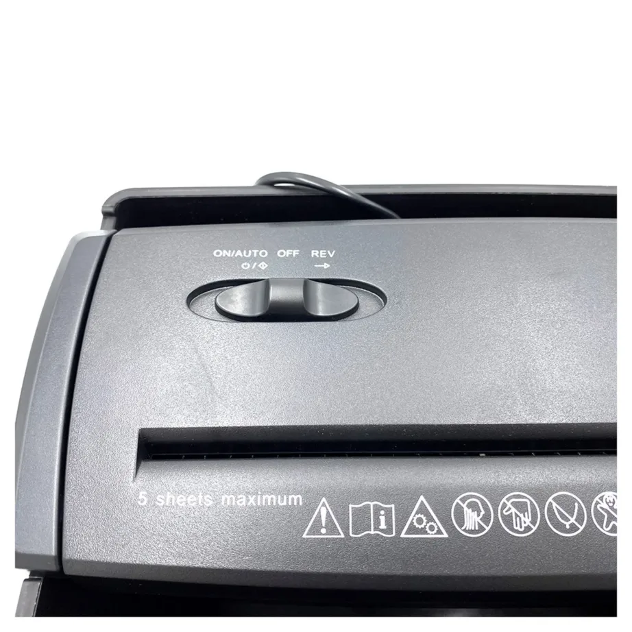 Media-Tech MT215 9,5 l must dokumentide hävitaja, P-1 turbetase, 22 cm pilu, krediitkaartidele – 2