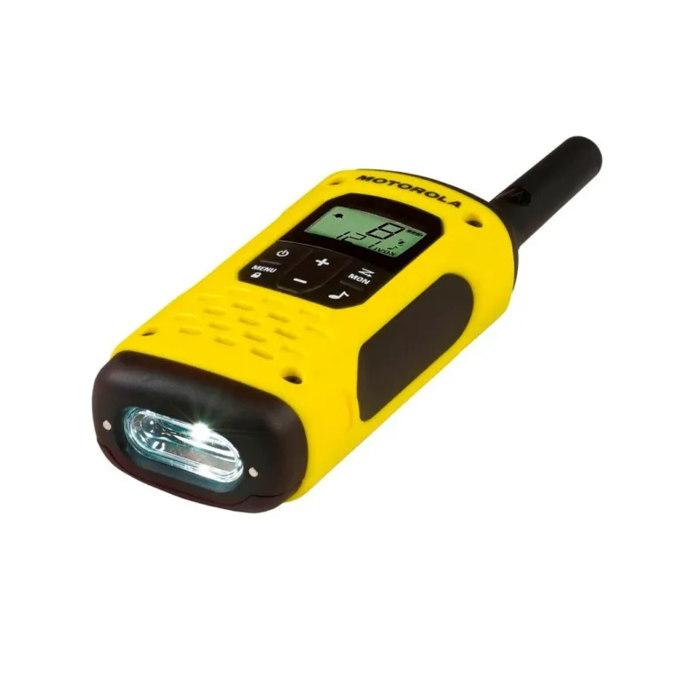 Motorola T92 H2O MOTO92H 16-kanaliline veekindel raadiosaatjate komplekt (2 tk, IP67, 10 km ulatus, must/kollane, NiMH akud, vööklambrid, reisikott)