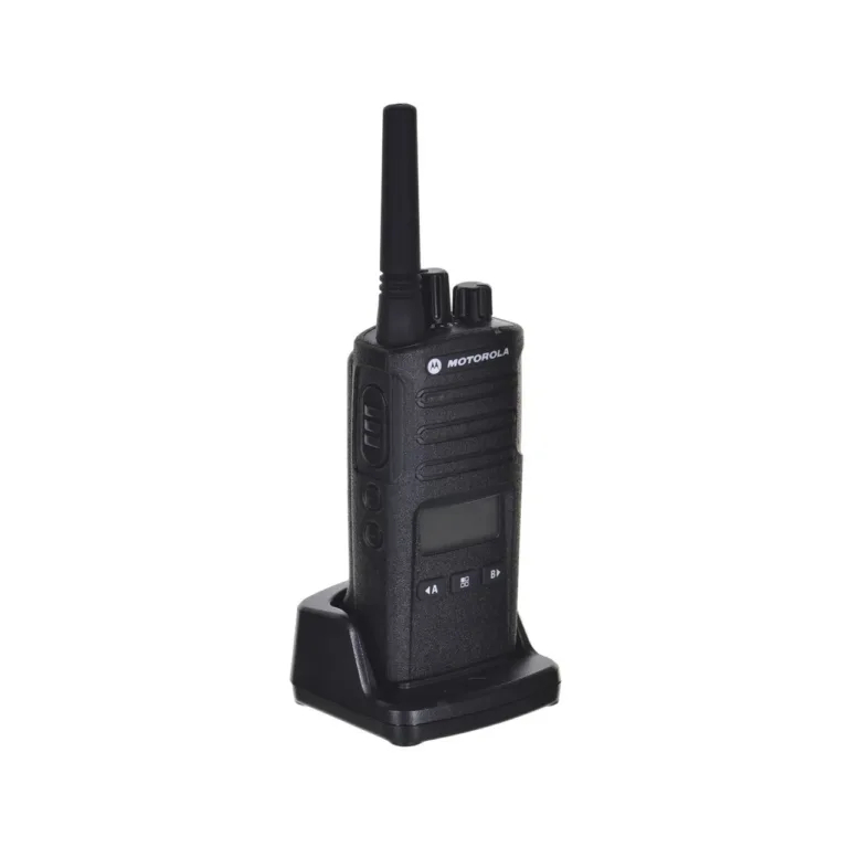 Motorola XT460 16-kanaliline IP55 must PMR käsiraadio, 0,5 W saatja, laetav NiMH aku, LED-ekraan, profikasutuseks