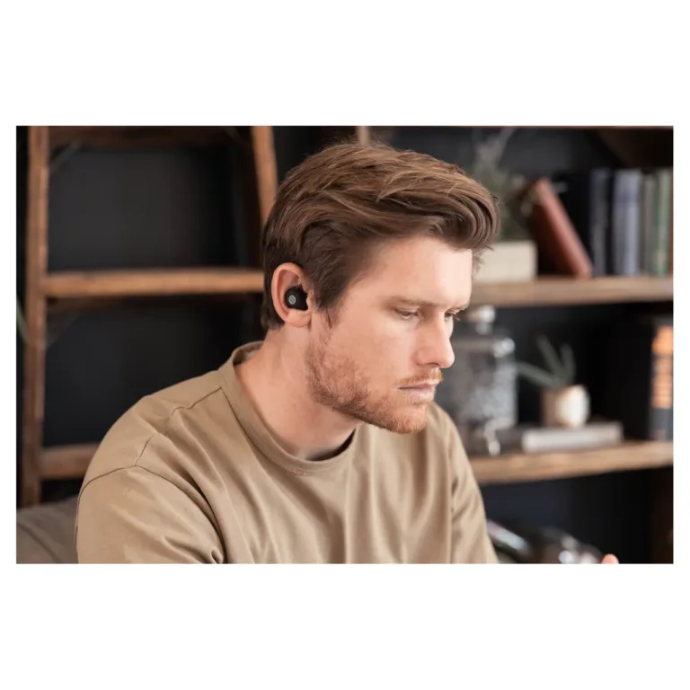 Our Pure Planet OPP074 700XHP mustad juhtmevabad kõrvasisesed kõrvaklapid Bluetooth 5.2, IPX4 vee- ja higikindlusega, kuni 8 tundi aku, laadimiskarbi ja mikrofoniga