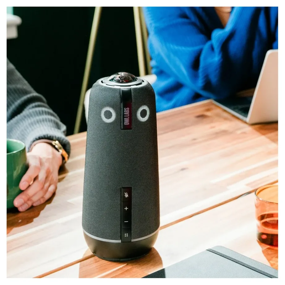 Owl Labs Meeting Owl 4+ MTW405-2000 4K 360° videokonverentsikaamera mikrofonide ja kõlaritega, Wi-Fi/LAN, USB-C, automaatse fookuse ja suumiga, 64MP, Windows/Mac/Linux tugi – 7
