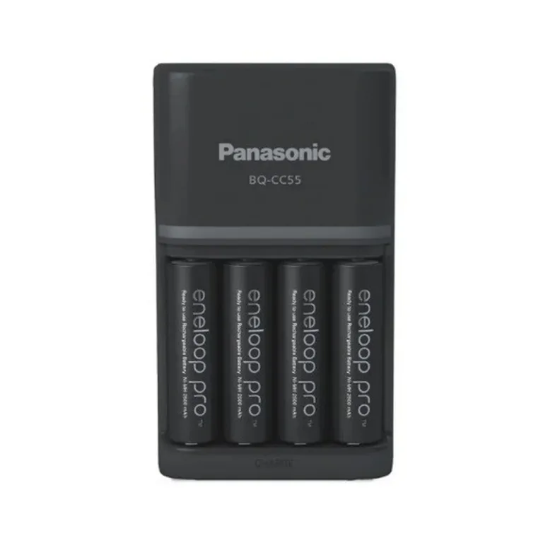Panasonic K-KJ55HCD40E must AC akulaadija 4x AA/AAA akule (4x 2500 mAh akud komplektis, LED indikaator, 100-240V)