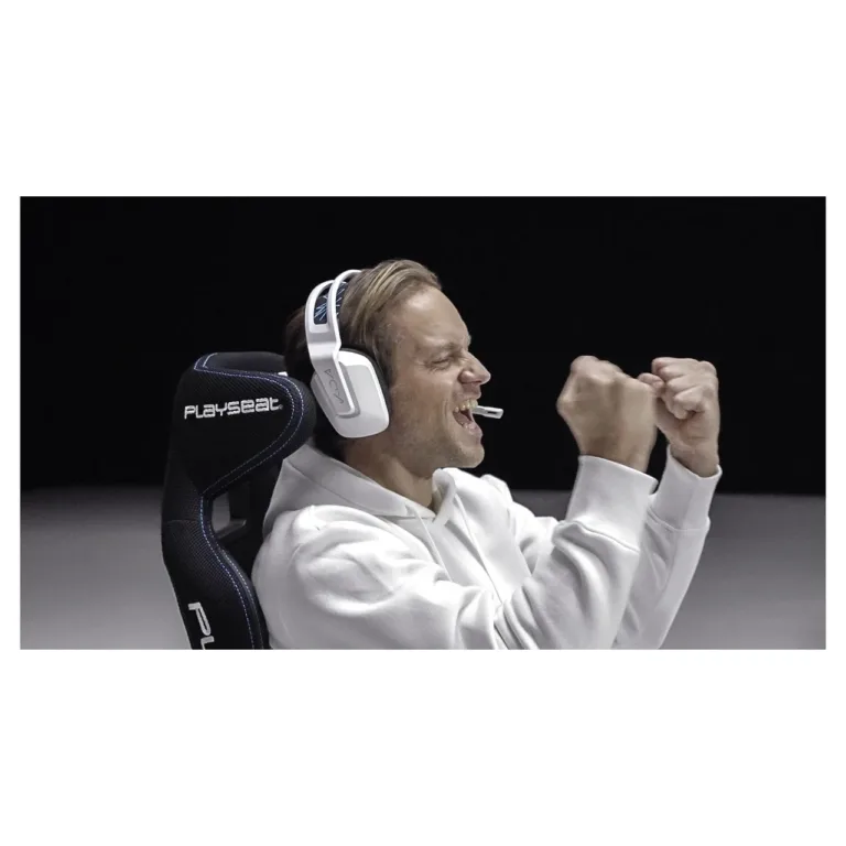 Playseat Evolution PRO ActiFit REP.00262 130x50x98 cm must universaalne võidusõidutool mängukonsoolile ja PC-le, pehmendatud iste, reguleeritav, kokkupandav
