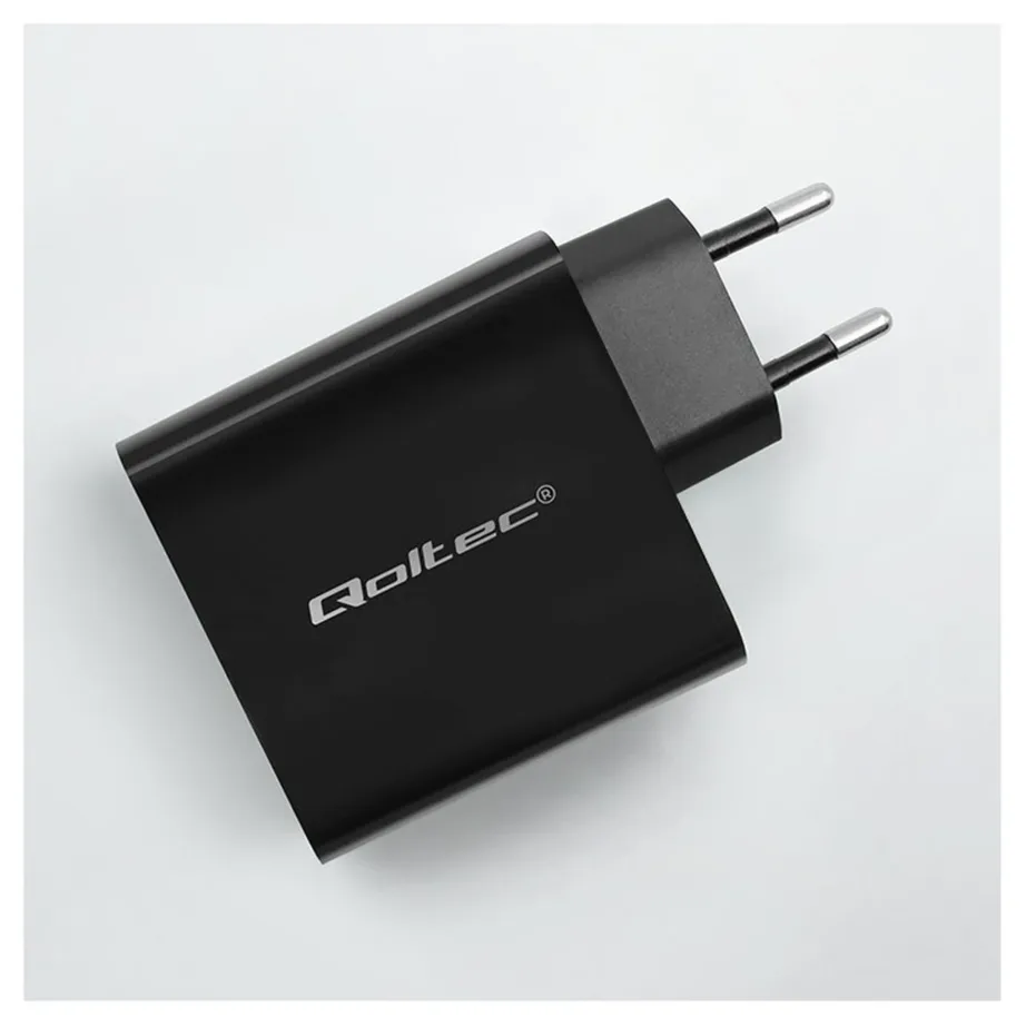 Qoltec 52381 90W USB-C ja USB-A kiirelaadija Ultra Charge, PD 3.0, must, siseruumides kasutamiseks – 5