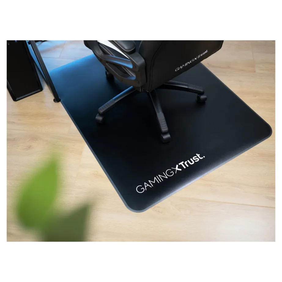 Trust GXT 715 990×1200 mm must toolimatt põrandale, 3 kg – 2