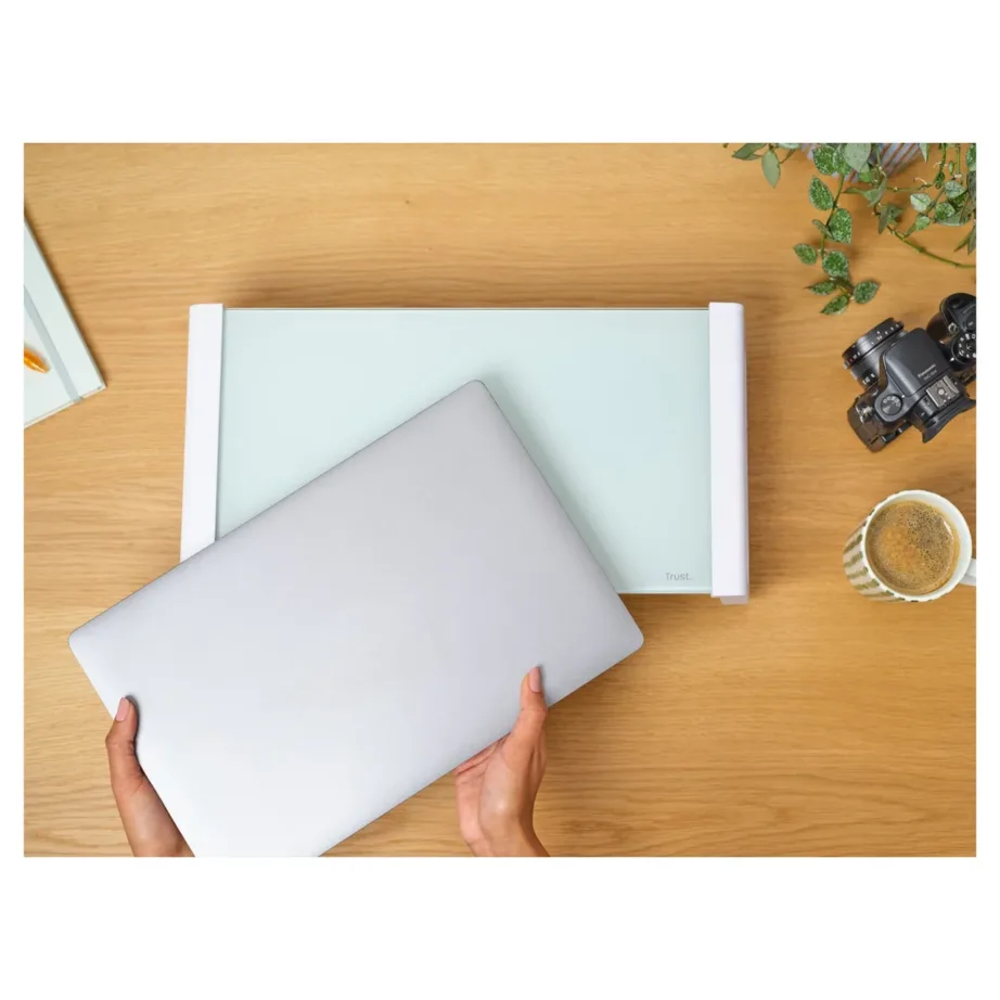 Trust Monta 500x200x100 mm valge karastatud klaasist monitorialus, 10 kg kandevõimega – 5
