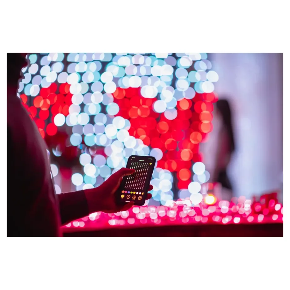 Twinkly Curtain TWW210SPP-TEU 210 RGBW LED 2,1 m mitmevärviline nutikas valguskardin sise- ja välistingimustesse, IP44, Bluetooth, Wi-Fi – 12