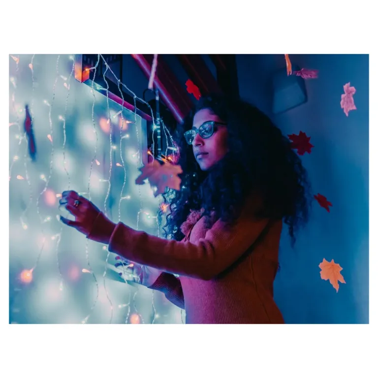 Twinkly Curtain TWW210SPP-TEU 210 RGBW LED 2,1 m mitmevärviline nutikas valguskardin sise- ja välistingimustesse, IP44, Bluetooth, Wi-Fi