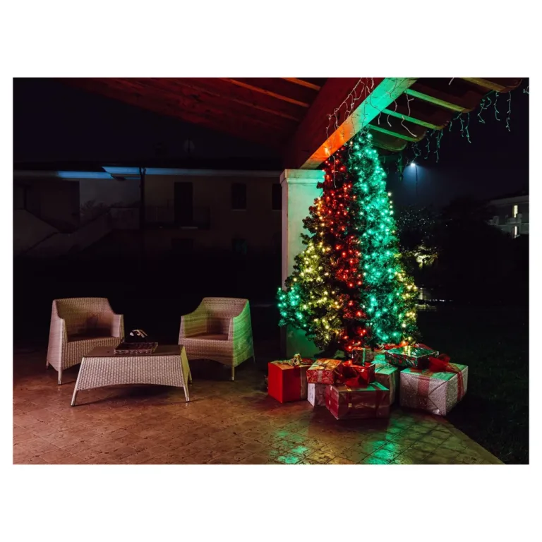 Twinkly TWS100STP-BEU 8 m 100 RGB LED nutikad jõulutuled, Wi-Fi/Bluetooth, sise- ja välistingimustesse, multicolor
