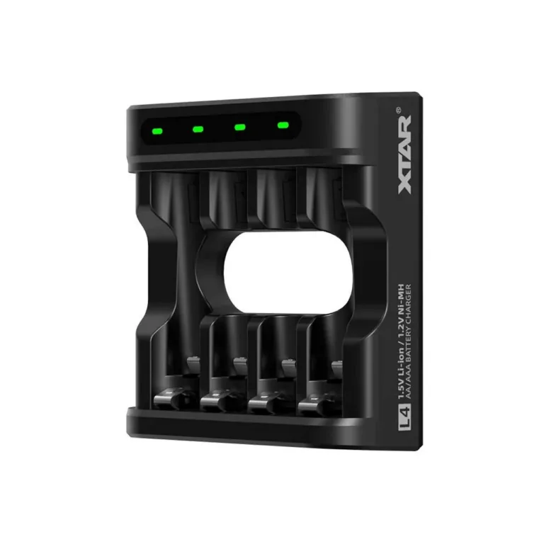 XTAR L4 must USB-C akulaadija 4x AA/AAA NiMH ja 1,5V Li-ion akudele, LED-indikaatoritega
