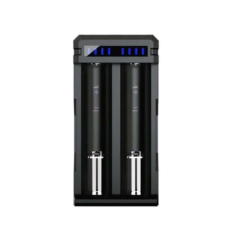XTAR SC2 2-pesaline USB-C liitiumioonakude laadija, LED-indikaator, sobib 18650 akudele, must, 105x53x27 mm