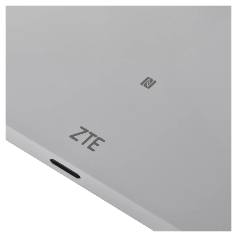 ZTE MC889+T3000 5G LTE välisantenniga Wi-Fi 6 ruuteri komplekt, 4 antenni, 160 MHz, 128 kasutajat, IP65, valge